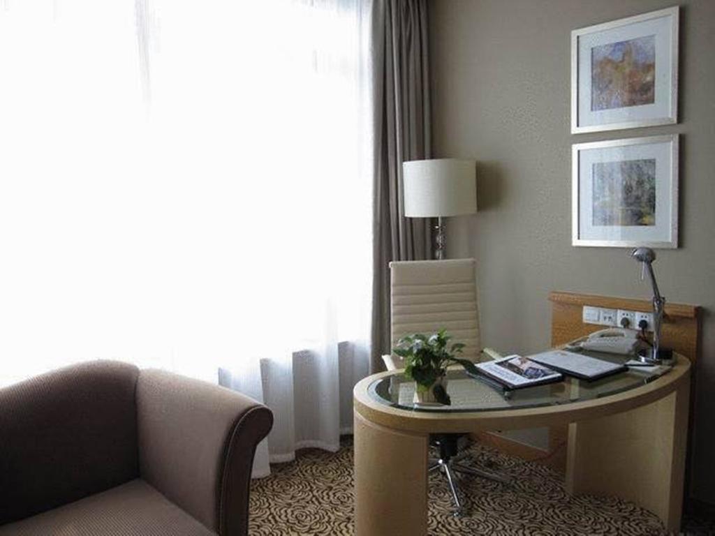ננג'ינג Glarun Jinling Hotel מראה חיצוני תמונה