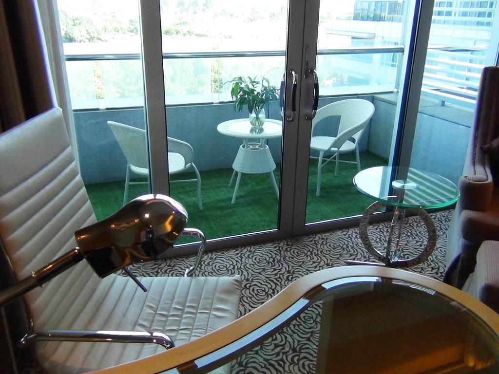 ננג'ינג Glarun Jinling Hotel מראה חיצוני תמונה