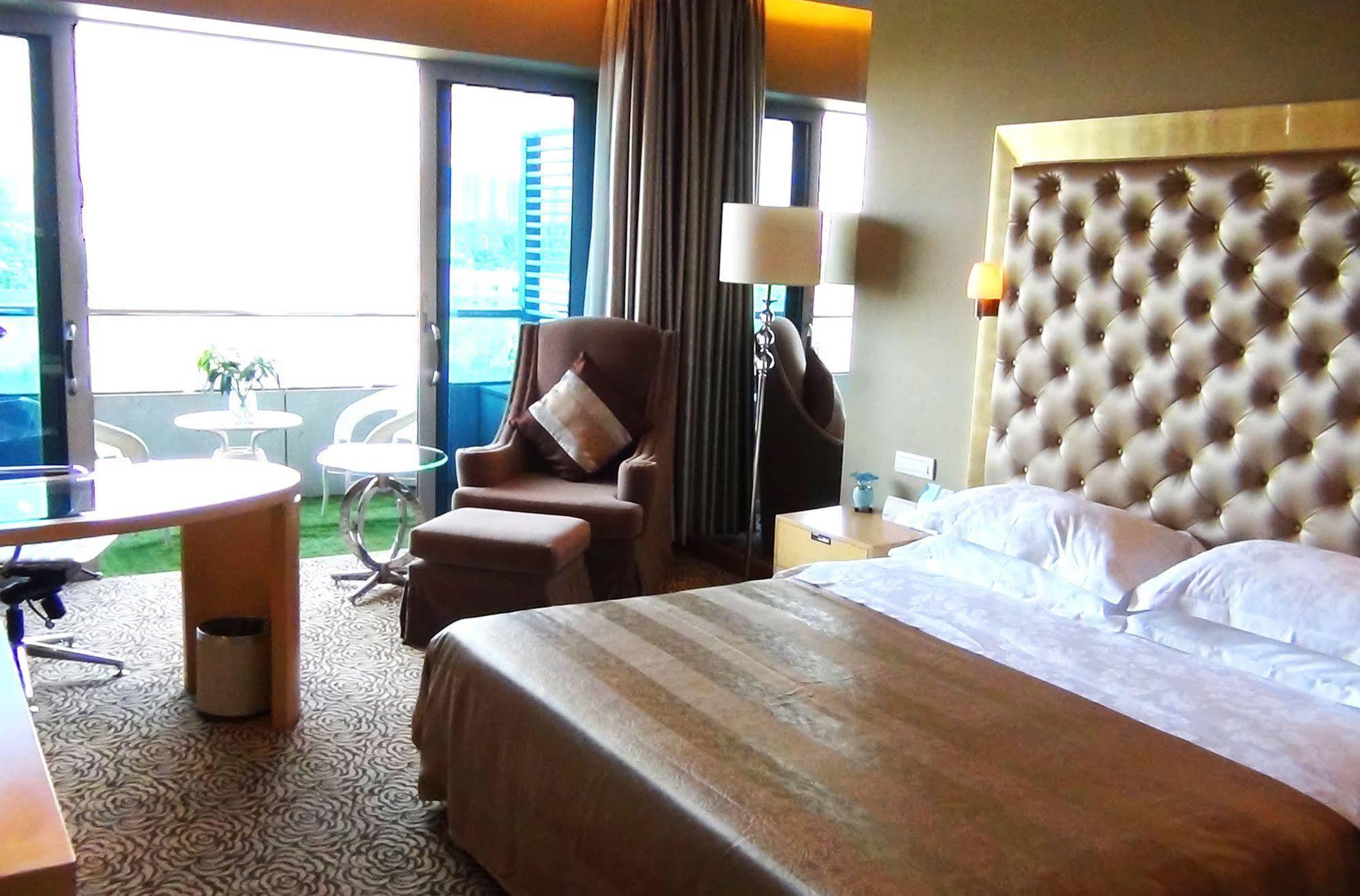 ננג'ינג Glarun Jinling Hotel מראה חיצוני תמונה